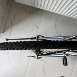 Дорожный велосипед Giant Escape R3 - фото 3
