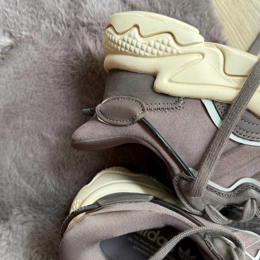 Кроссовки Adidas