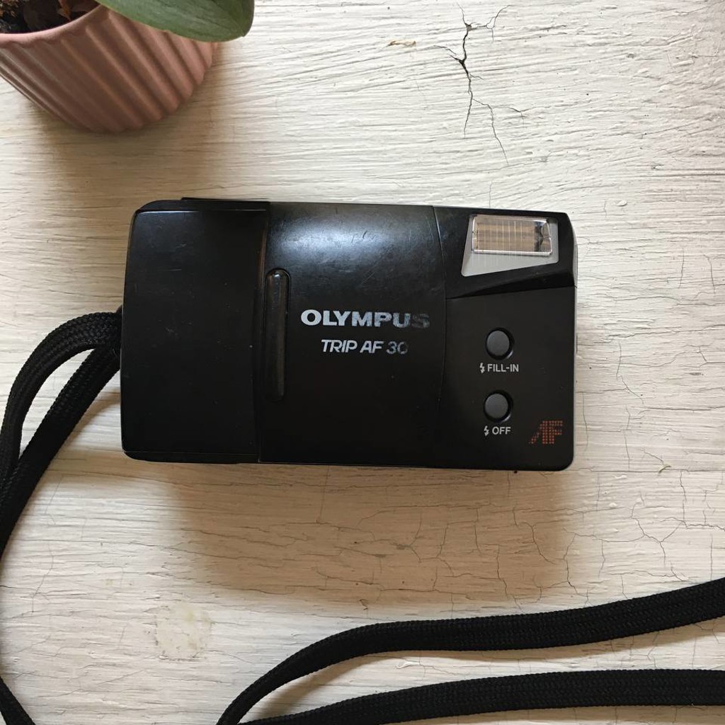 Плёночный фотоаппарат Olympus trip af 30