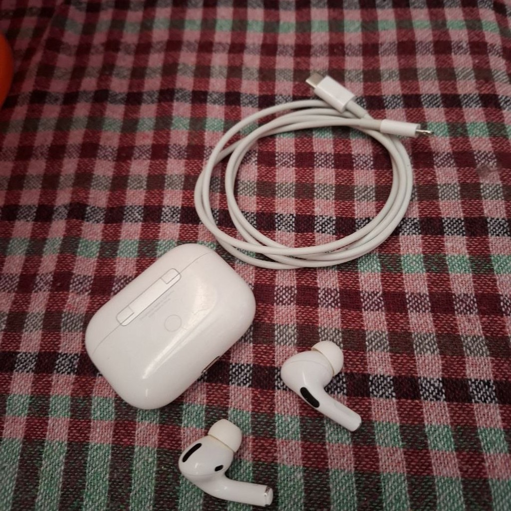 AirPods Pro 1