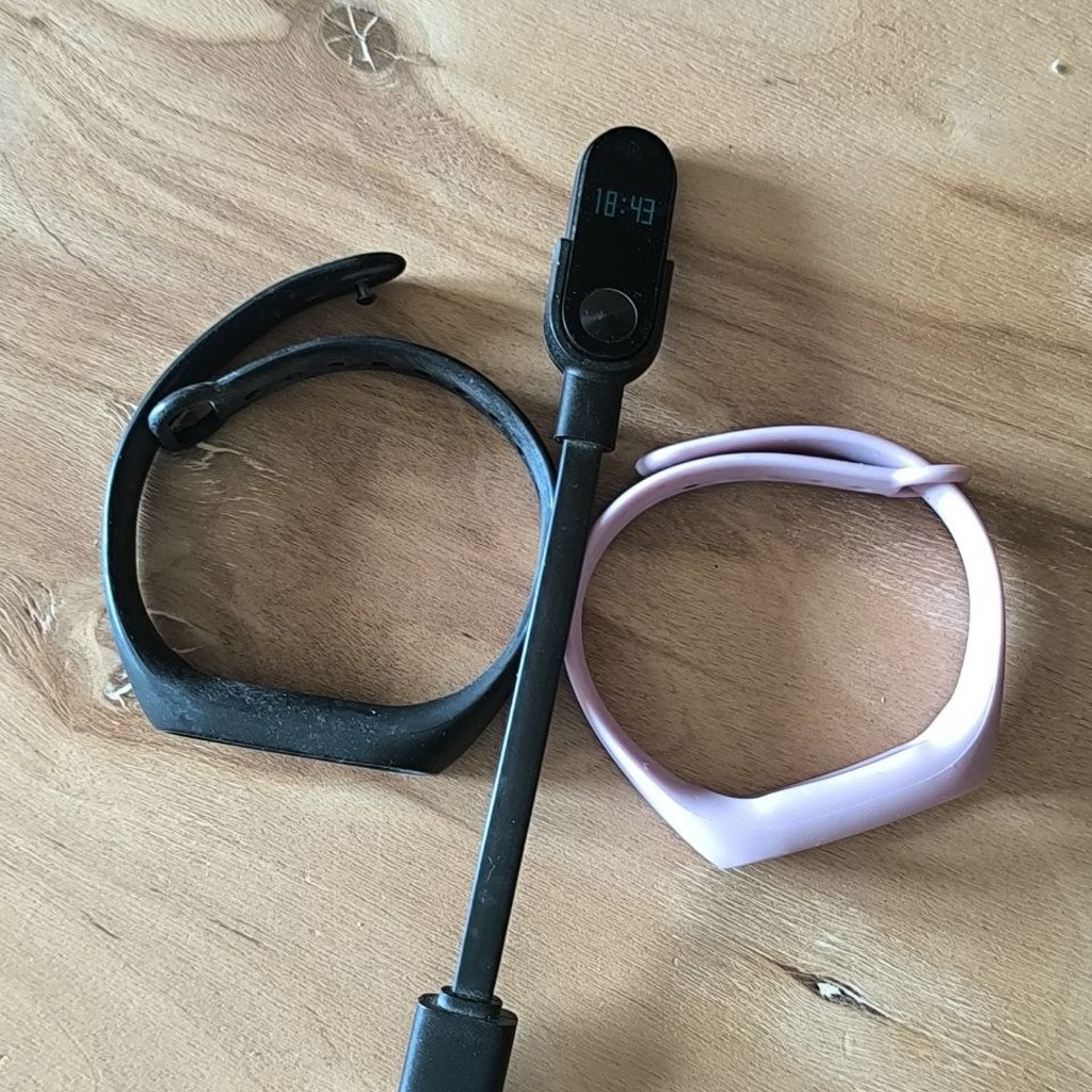 Часы Xiaomi Mi band 2
