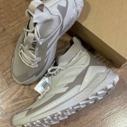 Мужские кроссовки Adidas Terrex - фото 2