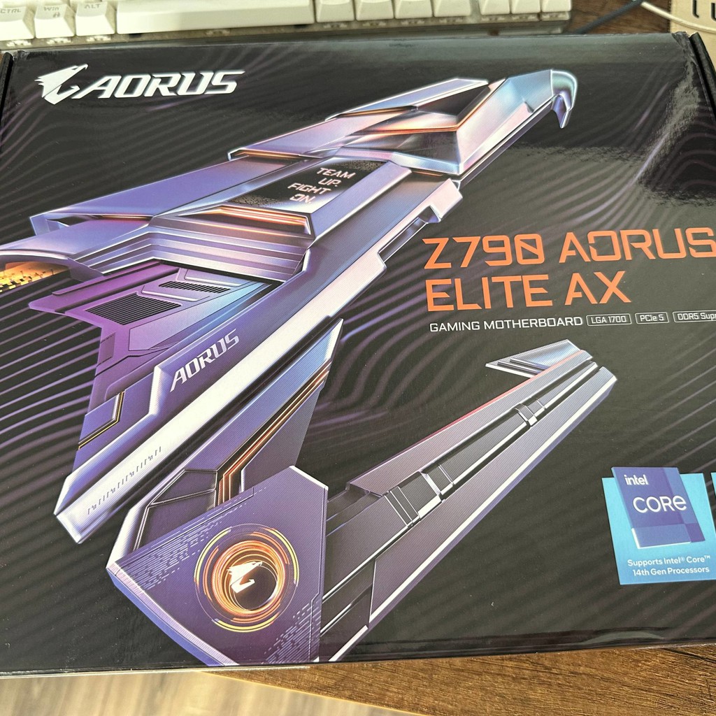 Материнская плата Gigabyte Z790 AORUS ELITE AX
