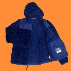 Женская куртка The North Face - фото 2