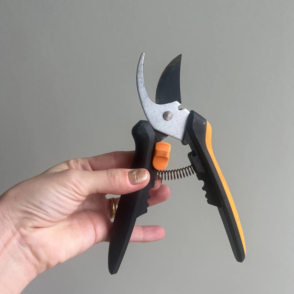 Секатор Fiskars