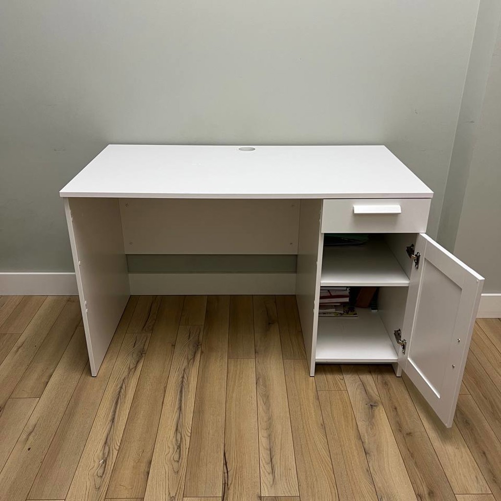 Стол IKEA