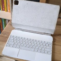 Клавиатура-чехол для iPad pro 13 inch m4 - фото 2