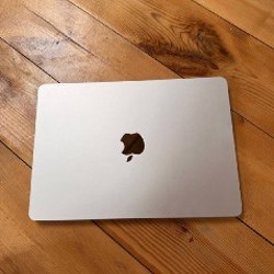 MacBook Air (M2, 2022) - фото 4