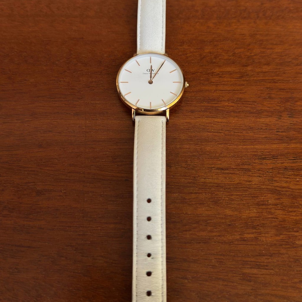 Женские часы Daniel Wellington