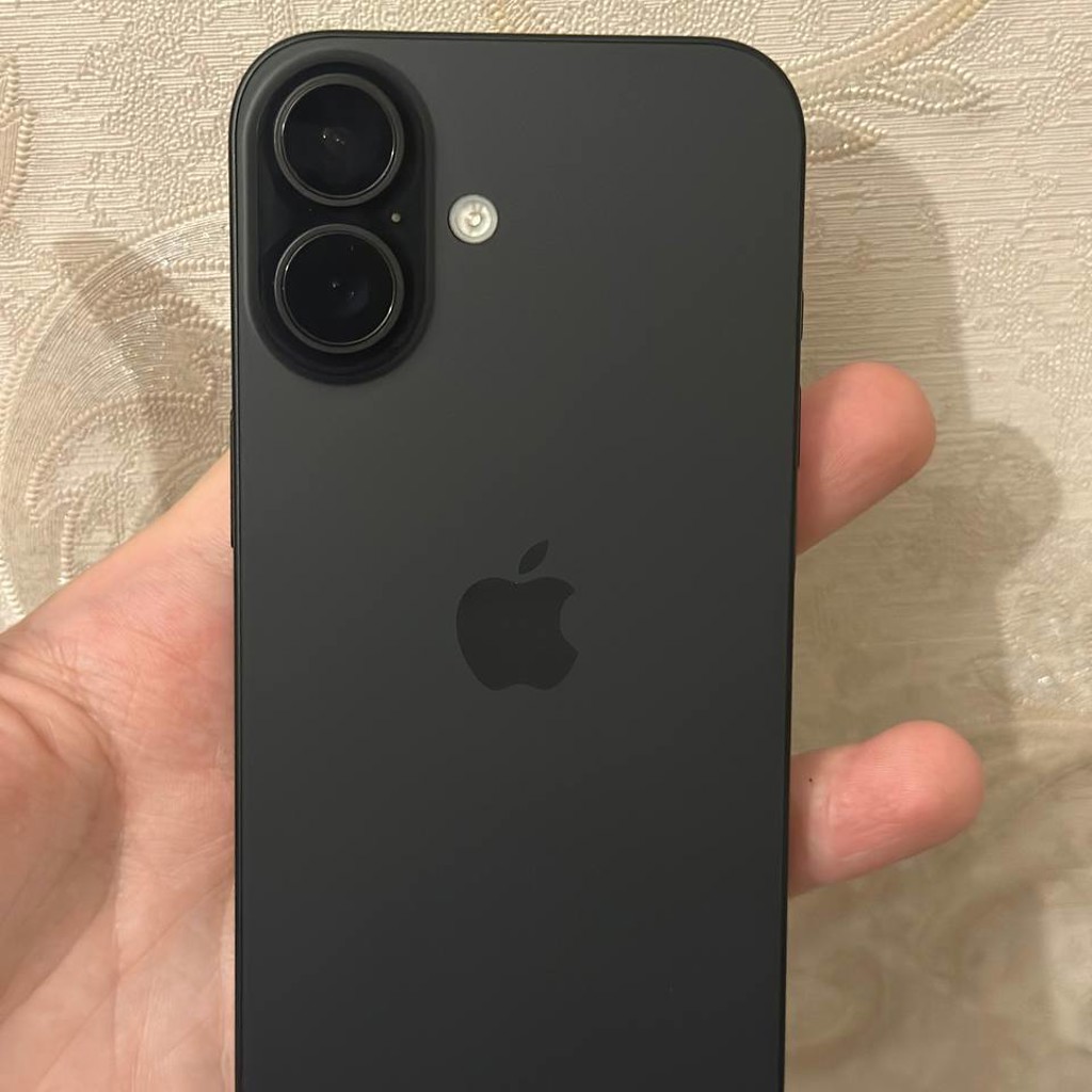 IPhone 16