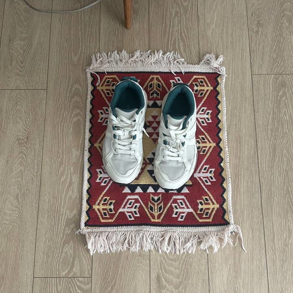 Кроссовки женские Oysho