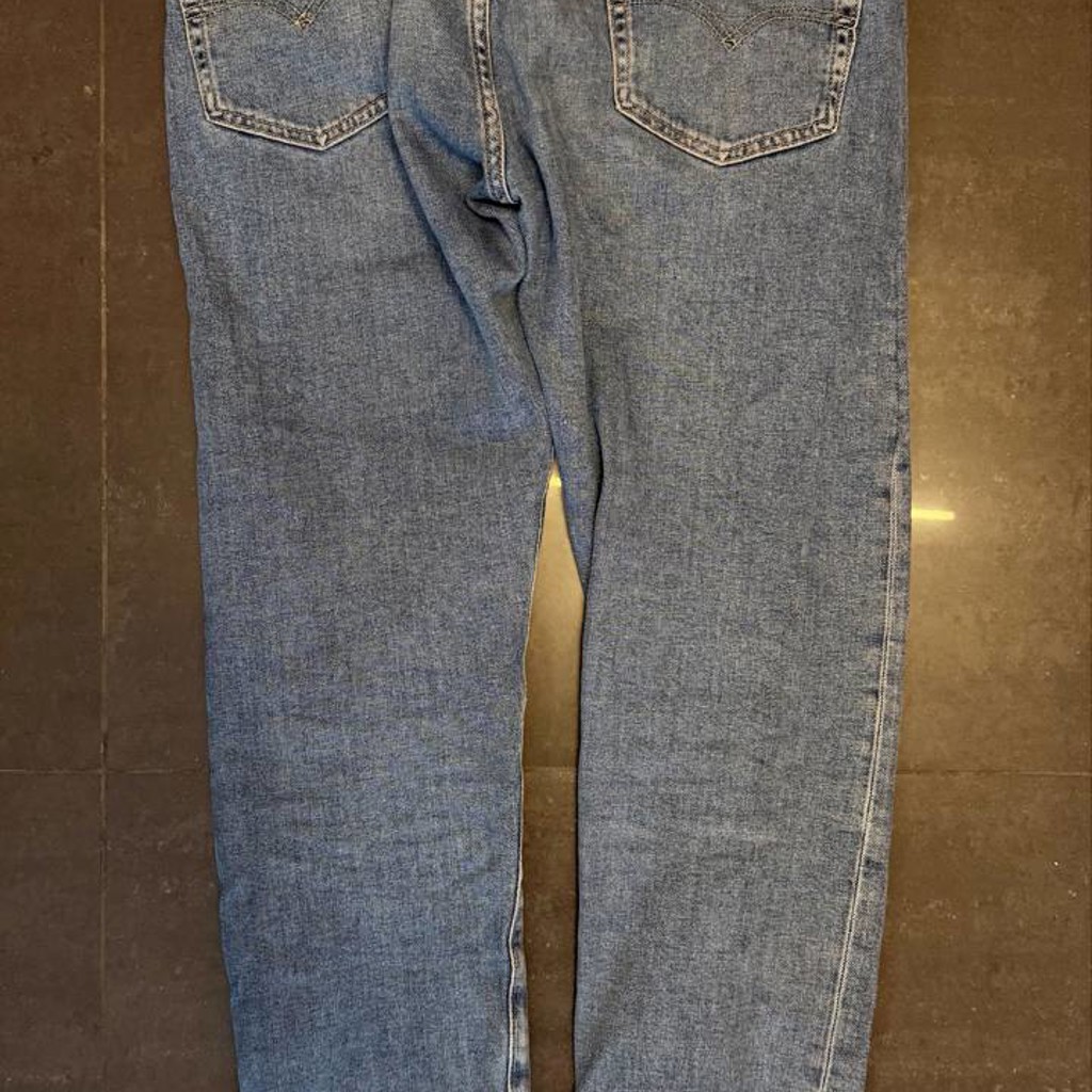 Джинсы Levi’s 512