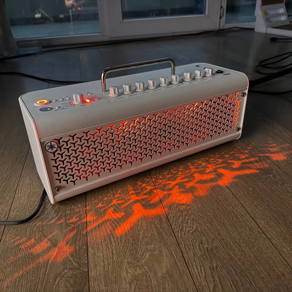 Усилитель для гитары Yamaha THR30II Wireless