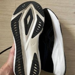 Беговые кроссовки Asics Versablast 4 - фото 5
