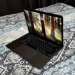 MacBook Pro 13″ 2020 - фото 2