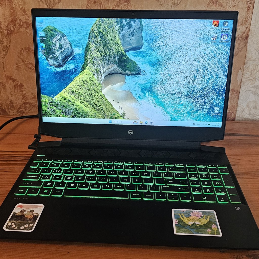 Игровой ноутбук HP PAVILION 15-ec2xxx