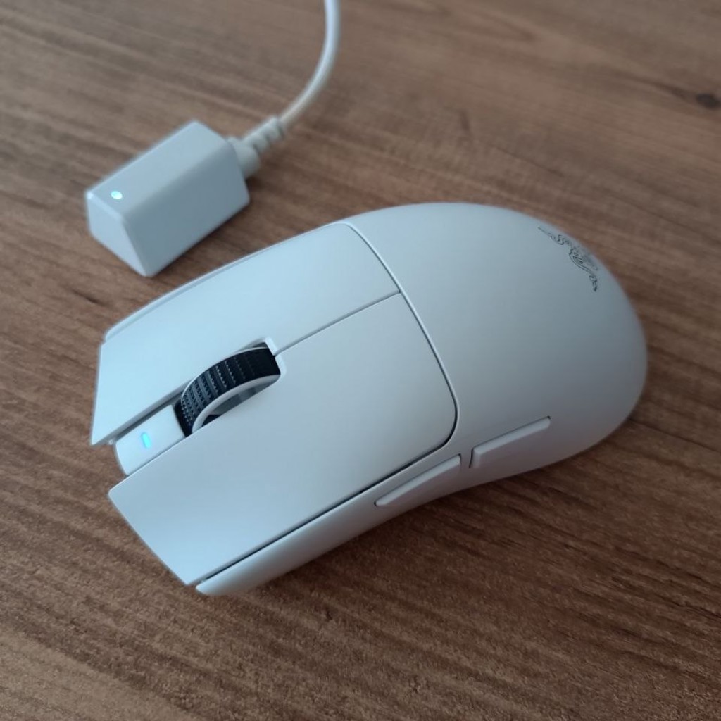 Razer Viper V3 Pro White edition