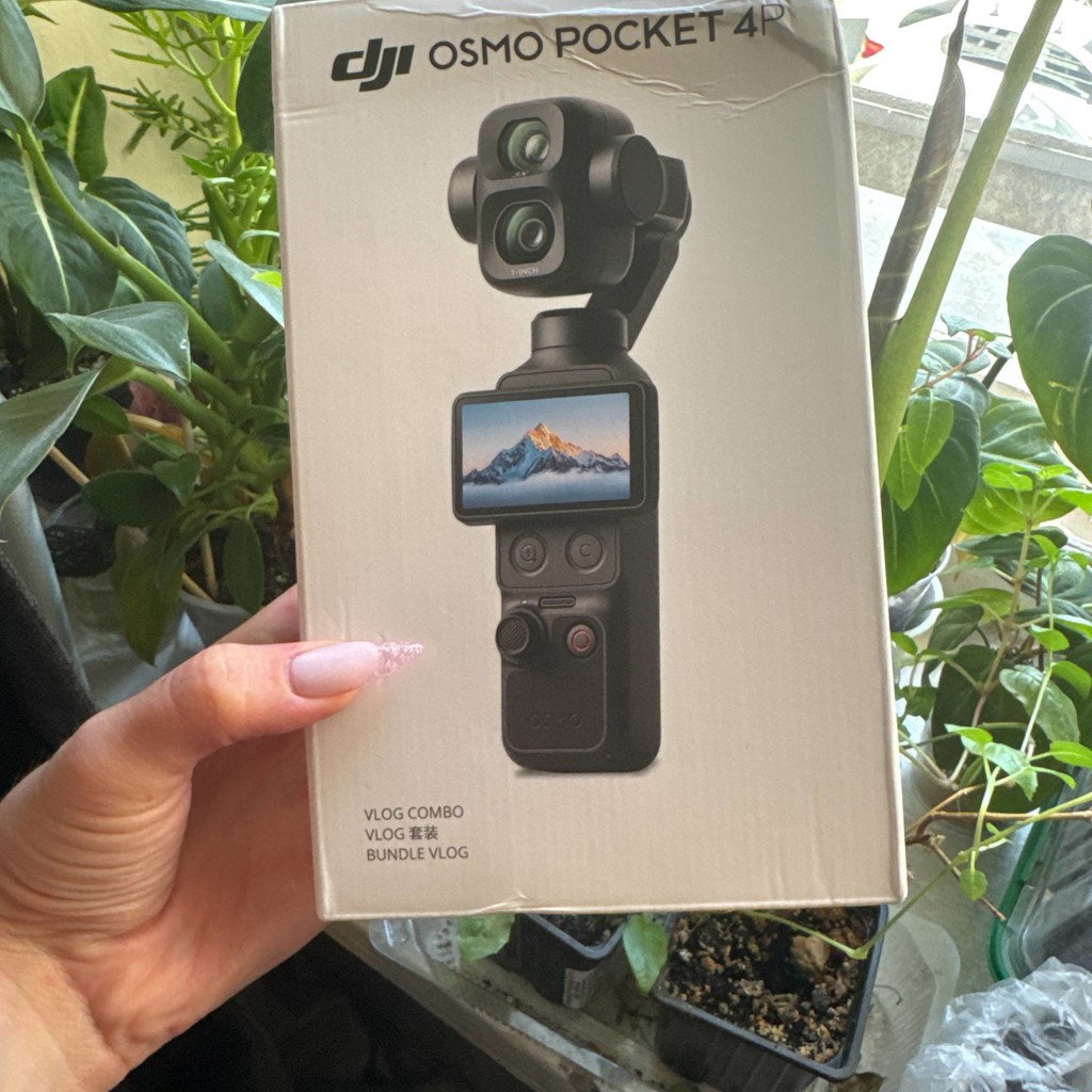 Dji osmo pocket 4 pro vlog combo