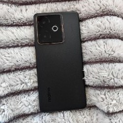 Realme GT 7T - фото 4
