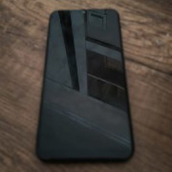 Samsung Galaxy A20e - фото 2