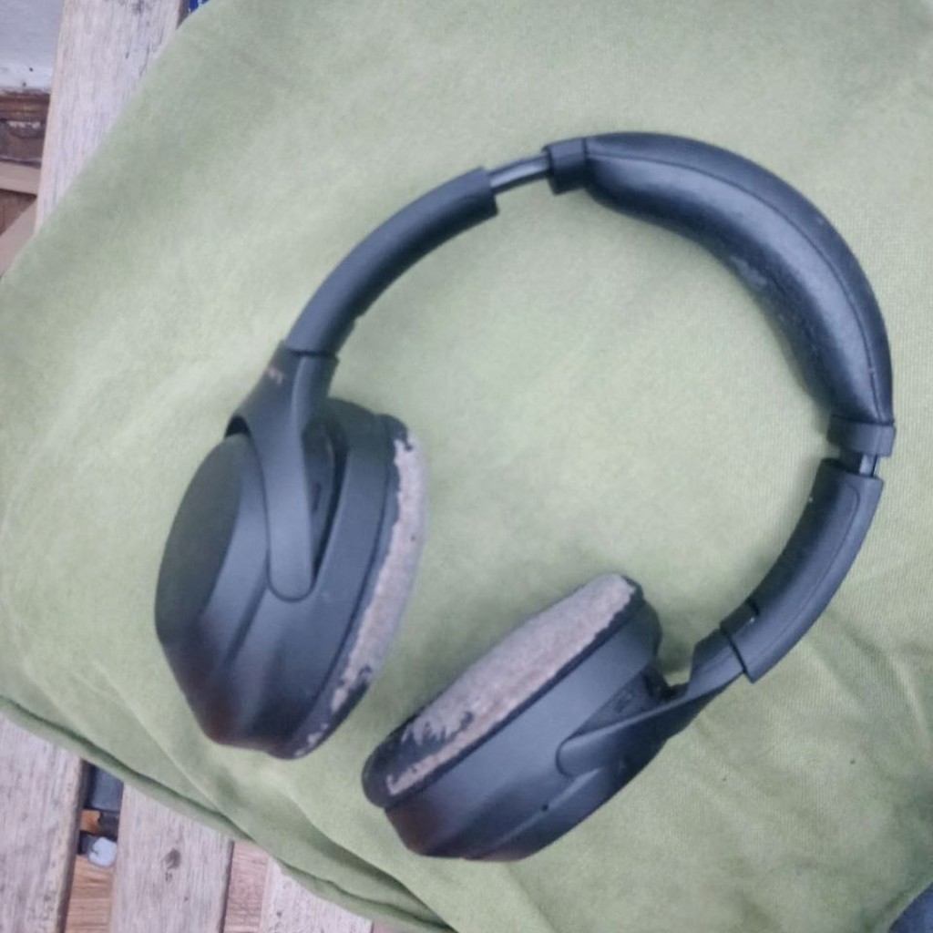 Sony WH-1000XM4