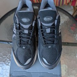 Женские кроссовки New Balance 2002 GORE-TEX - фото 2