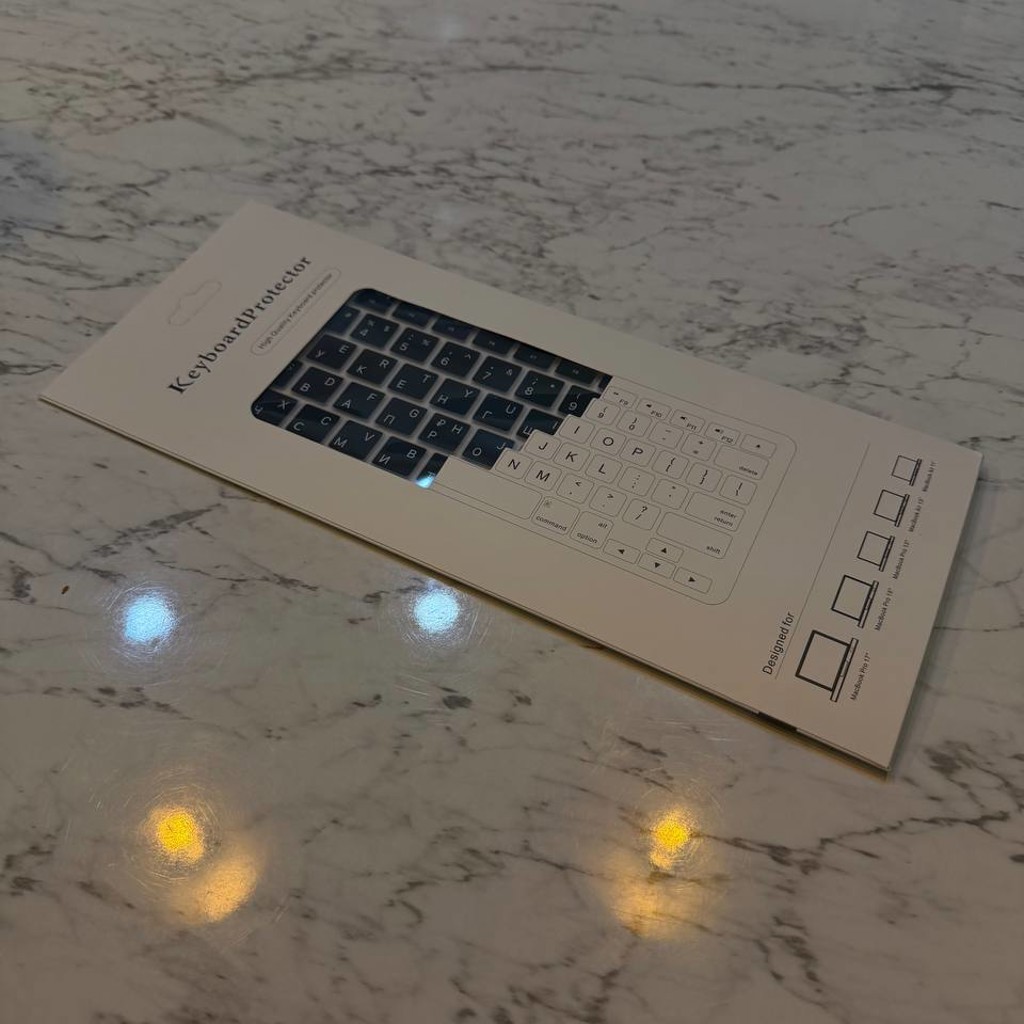 Защитная накладка для клавиатуры MacBook