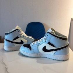 Кроссовки Air Jordan 1 Mid - фото 3