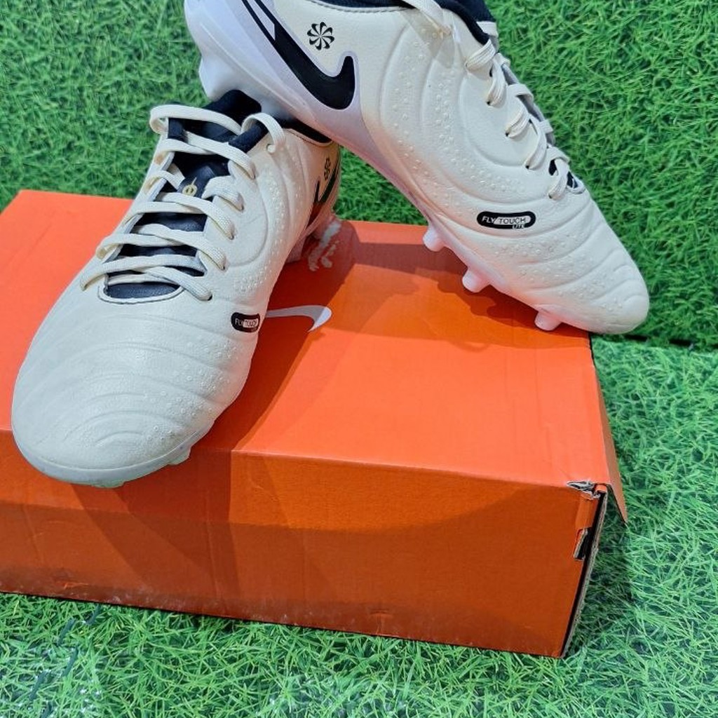 Футбольные бутсы Nike Tiempo Legend 10 Academy