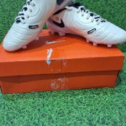 Футбольные бутсы Nike Tiempo Legend 10 Academy - фото 5