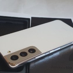 Samsung Galaxy S22 5G - фото 9