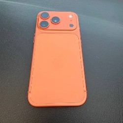 IPhone 17 Pro - фото 2