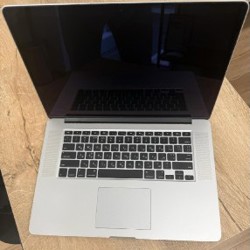 MacBook Pro Retina 15″ - фото 2