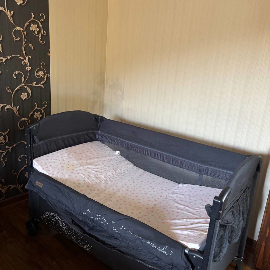 Манеж-кроватка 2в1 Chipolino Merida