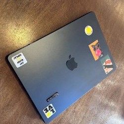 MacBook Air 13.6' M2 - фото 2