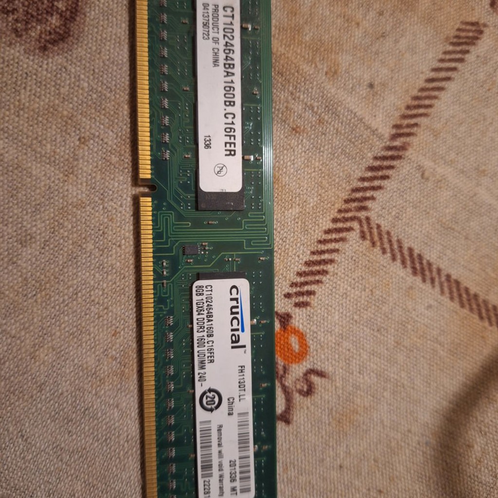 Память RAM DDR3 Crucial