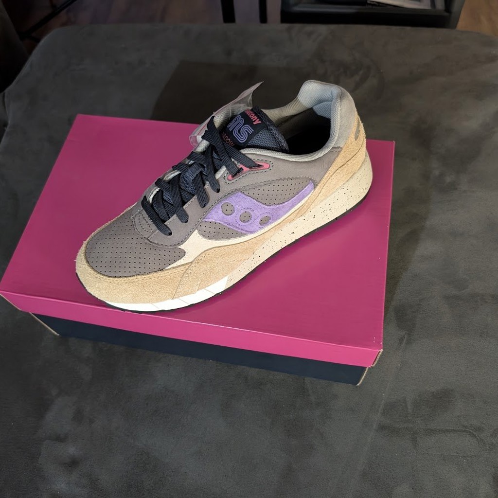 Кроссовки Saucony x Sneakersnstuff Shadow 6000