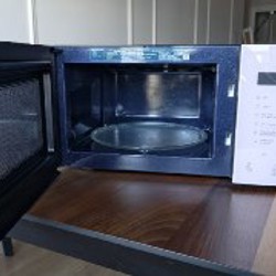 Микроволновая печь Samsung MG23T5018AP/BW - фото 3