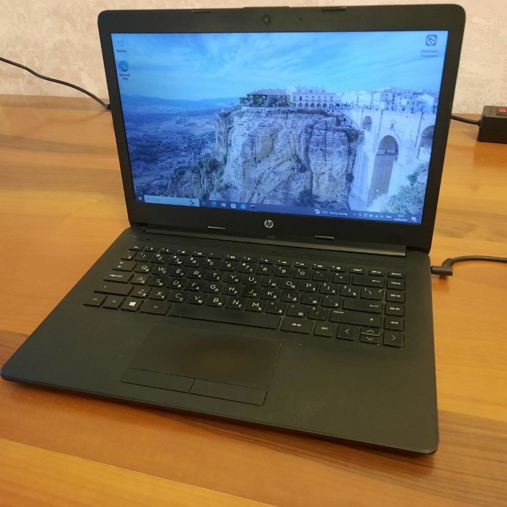 Ноутбук HP 14-cm0006ur