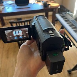 Видеокамера Sony FDR-AX43 4K - фото 4