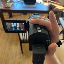 Видеокамера Sony FDR-AX43 4K - фото 8