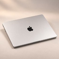 MacBook Pro 14″ M3 Pro - фото 2