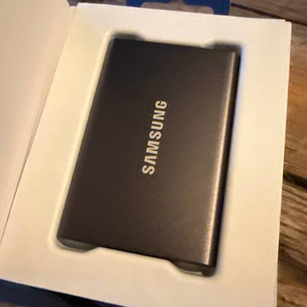 Samsung Portable SSD T7