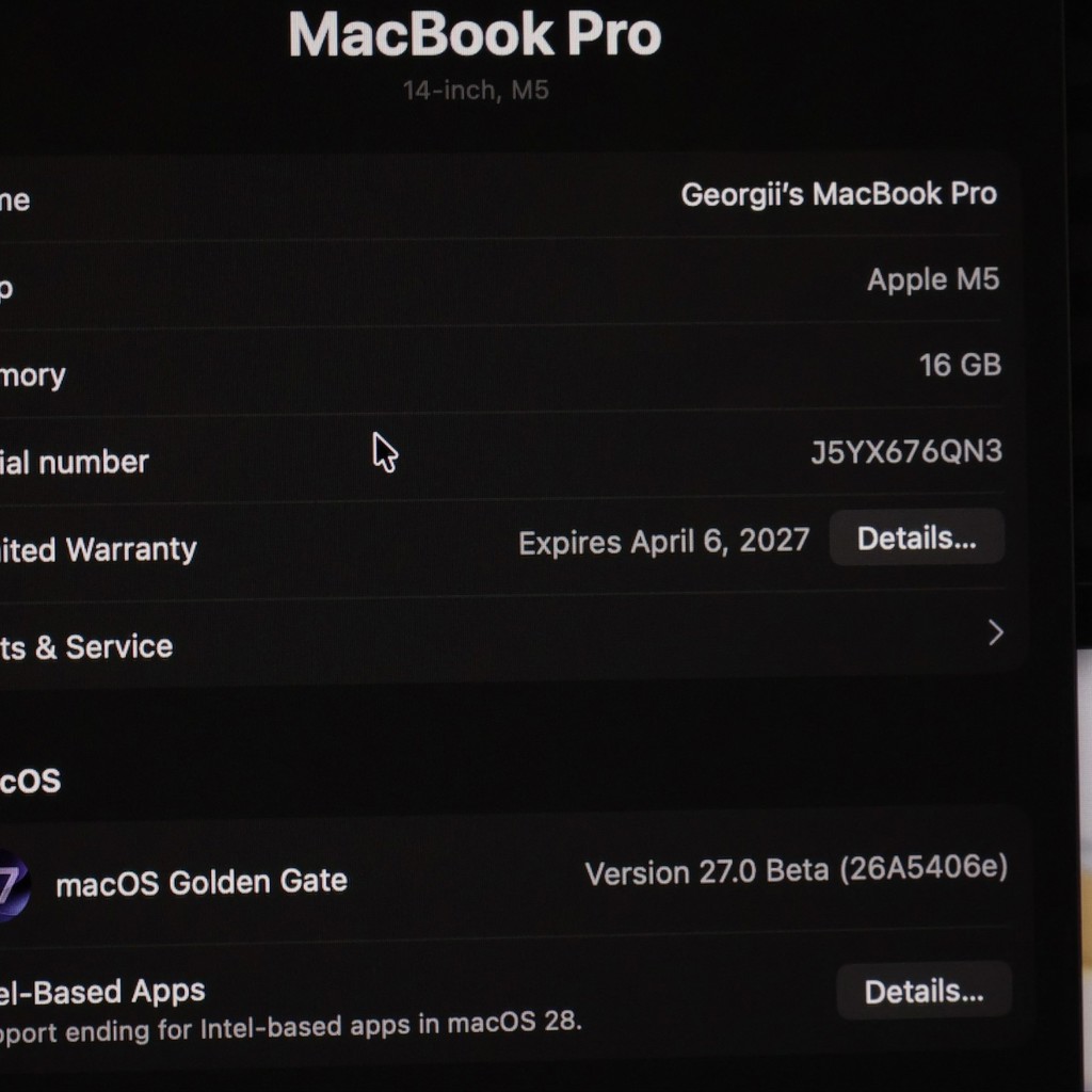 MacBook Pro 14' (M5, 2025), 16/512 ГБ