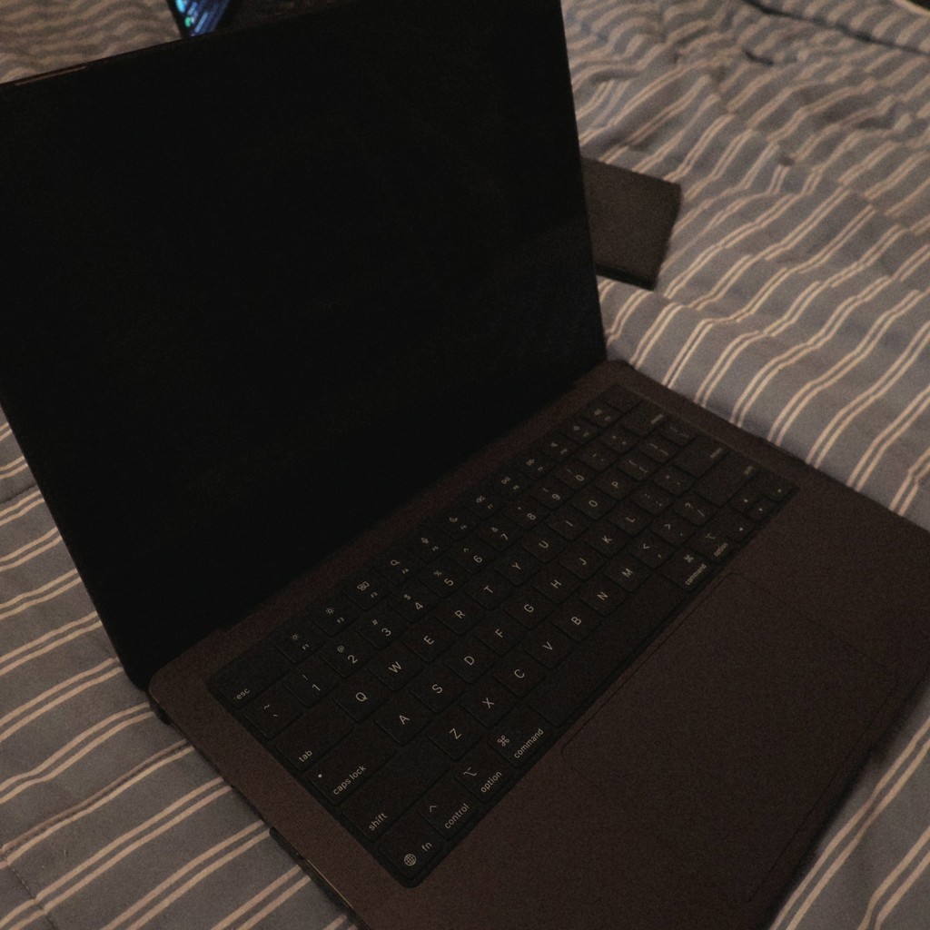 MacBook Pro 14' (M5, 2025)