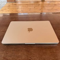 MacBook Air M2 - фото 2