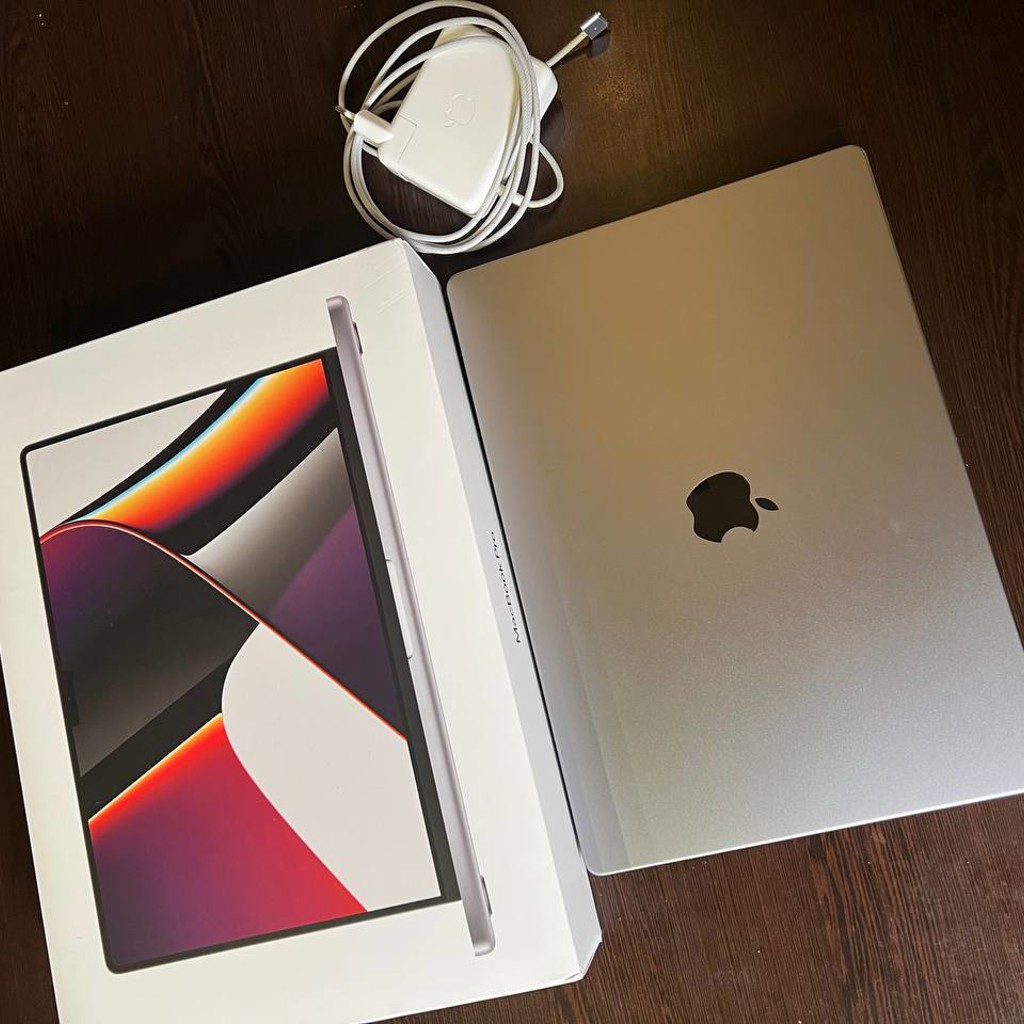 Ноутбук MacBook Pro 16 M1 Pro