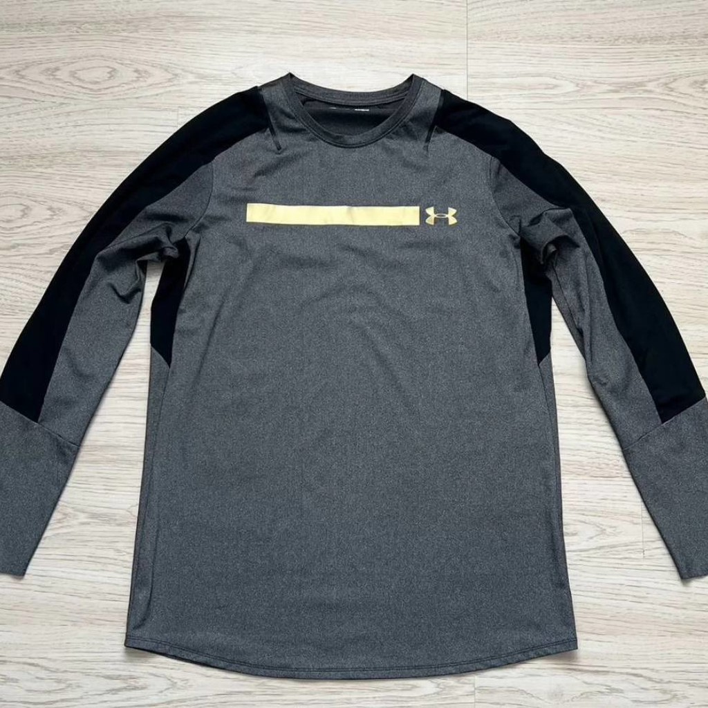 Лонгслив Under Armour