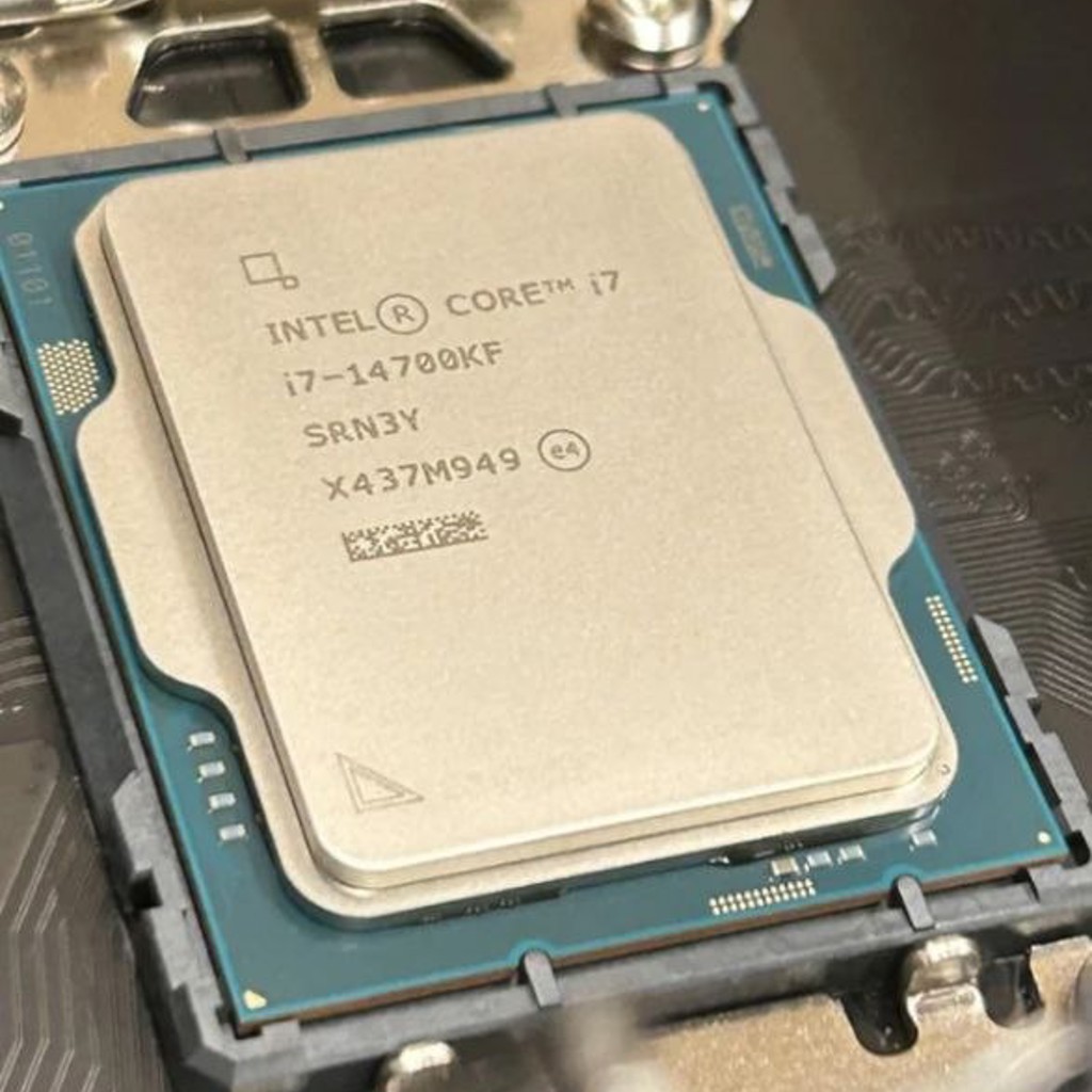 Процессор Intel I7 14700kf