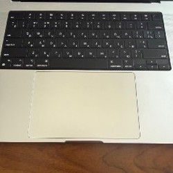 MacBook Pro 16 дюймов - фото 2